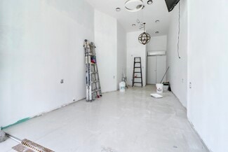 More details for 6903 Myrtle Ave, Ridgewood, NY - Retail for Lease