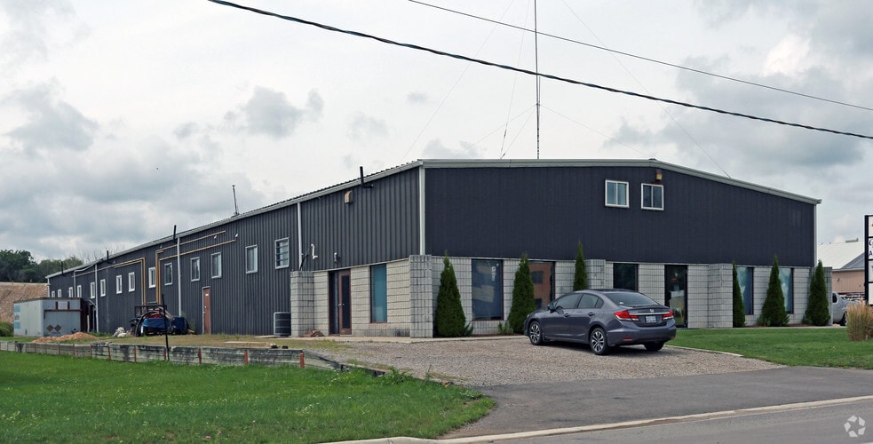 1930 Mallard Rd, London, ON for lease - Building Photo - Image 2 of 3