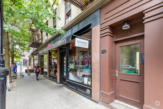 58-60 W 8th St, New York, NY for lease Building Photo- Image 2 of 4