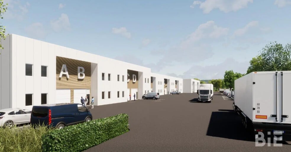 Flex in SAINT-JEAN-D'ILLAC for lease - Building Photo - Image 1 of 2