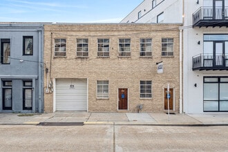 1042-1046 Annunciation St, New Orleans, LA for lease Building Photo- Image 1 of 9