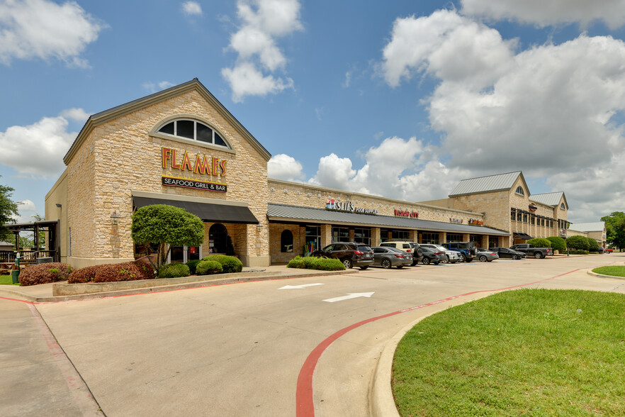 1030 E Highway 377, Granbury, TX for lease - Building Photo - Image 1 of 3