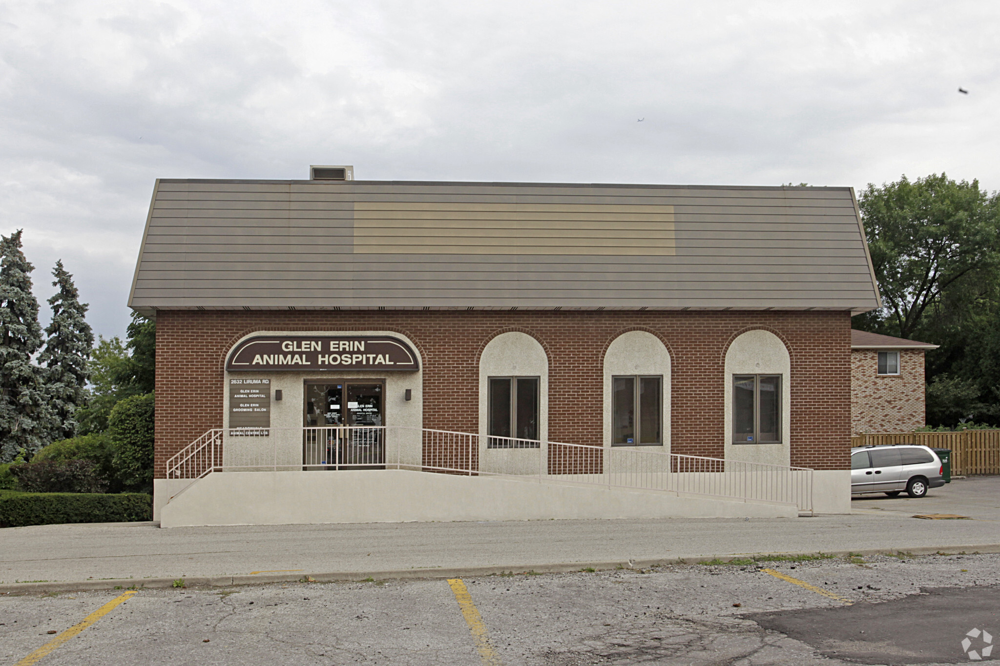 2632 Liruma Rd, Mississauga, ON for lease Primary Photo- Image 1 of 3