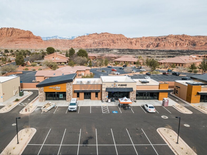 Snow Canyon Pky, Ivins, UT for lease - Building Photo - Image 3 of 3