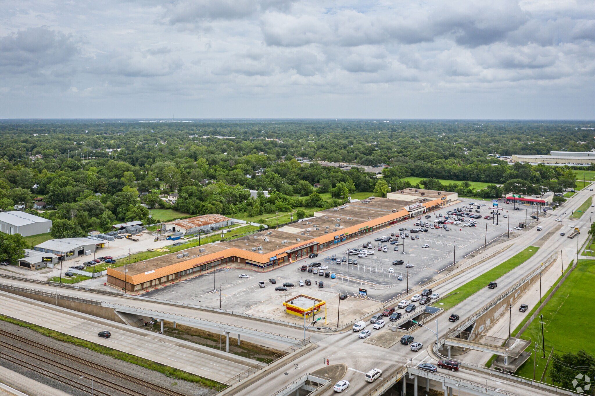 14091575 Little York Rd, Houston, TX 77093 Little York Plaza