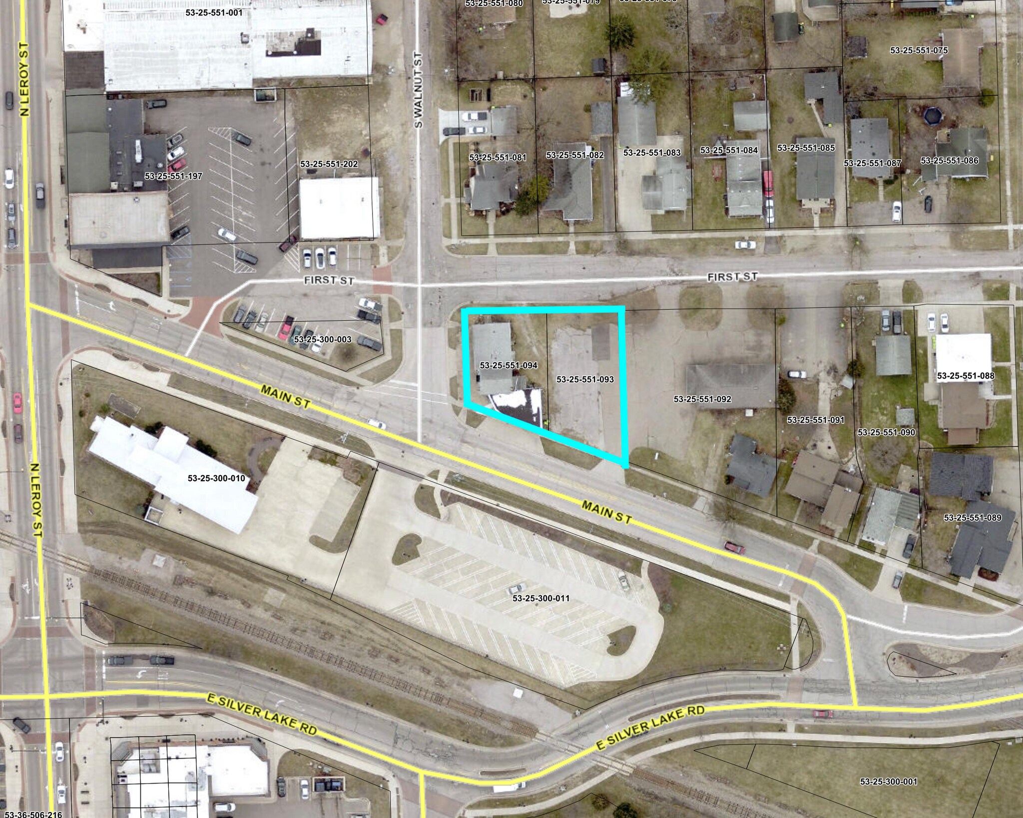 218 N Walnut St, Fenton, MI for sale Building Photo- Image 1 of 1