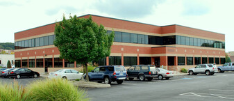 5053 Ritter Rd, Mechanicsburg PA - Parking Garage