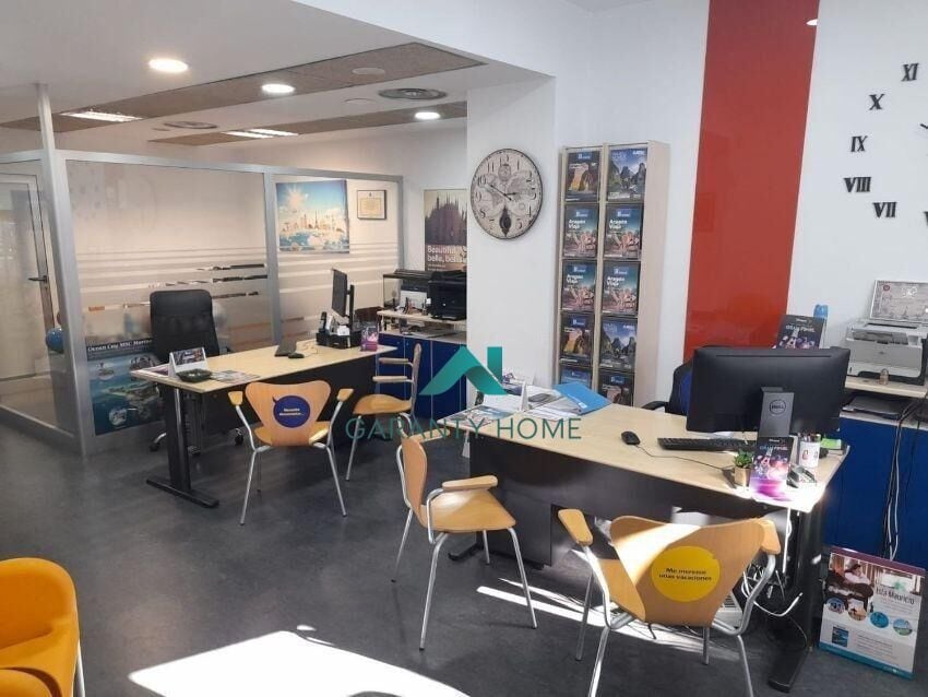 Zaragoza, ZAR 50007 -  -  - Interior Photo - Image 1 of 5