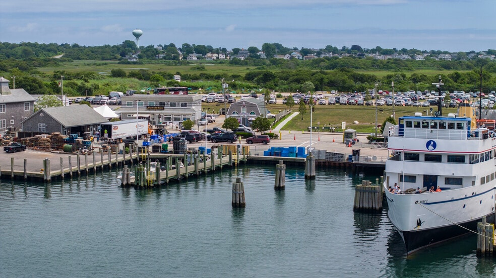 311 Great Island Rd, Narragansett, RI for sale - Building Photo - Image 2 of 22