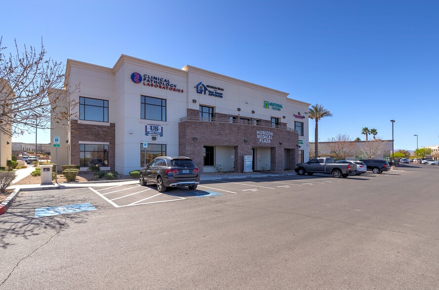 3007 W Horizon Ridge Pky, Henderson, NV for sale - Building Photo - Image 2 of 18