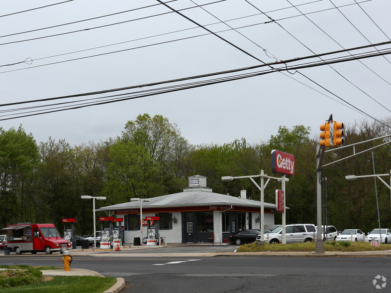 2061 Springdale Rd, Cherry Hill, NJ for sale - Primary Photo - Image 1 of 1