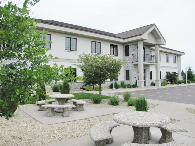 2021 Cenex Dr, Rice Lake, WI for lease - Building Photo - Image 2 of 6