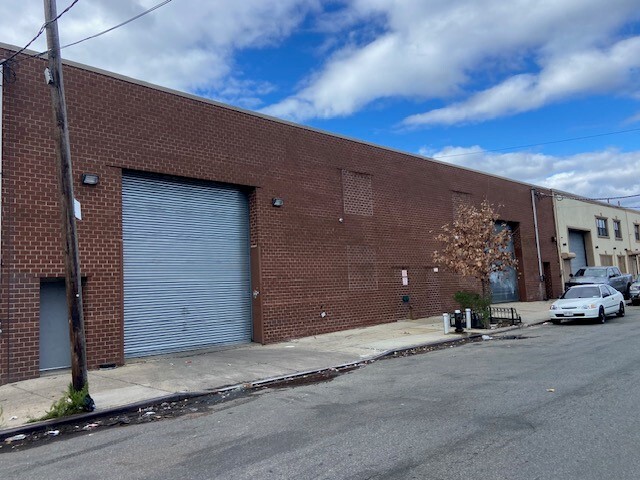 3311 Merritt Ave, Bronx, NY for lease - Building Photo - Image 2 of 10