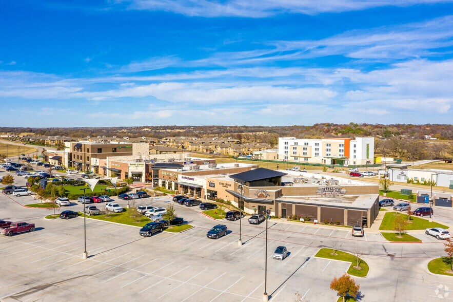 210-337 Shops Blvd, Willow Park, TX for lease - Primary Photo - Image 1 of 7