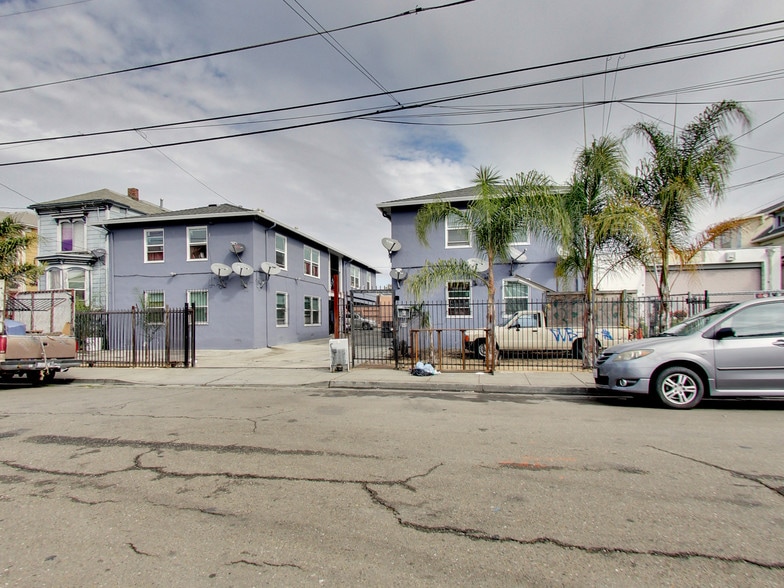 700 Sycamore St, Oakland, CA 94612