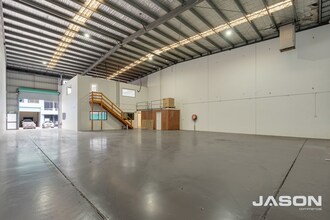 13 Lindaway Place, Tullamarine for lease Interior Photo- Image 2 of 6