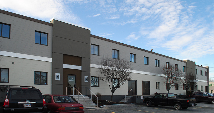 165 New Boston St, Woburn, MA for lease - Building Photo - Image 1 of 2