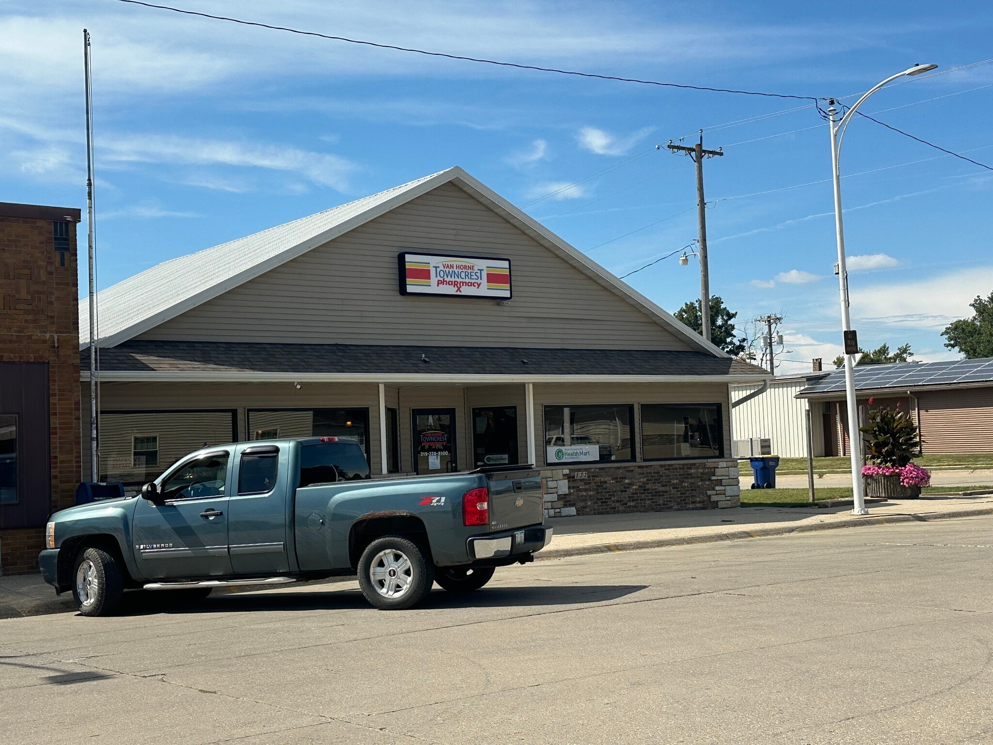 122 Main St, Van Horne, IA for sale Primary Photo- Image 1 of 2