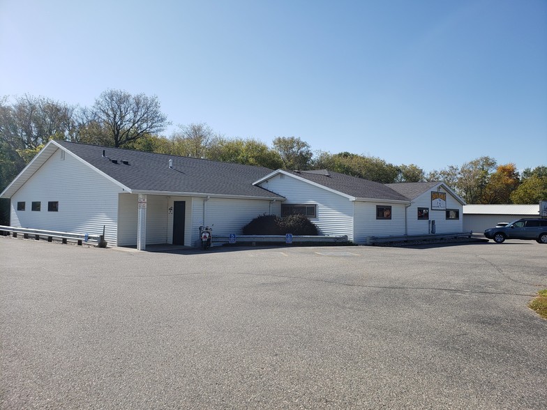 10790 County Highway 5, Pelican Rapids, MN for sale - Building Photo - Image 1 of 1