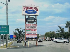 Pomona Shopping Center - Loft