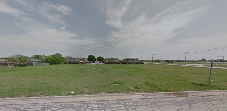 2201 E Arbrook Blvd, Arlington, TX for sale Primary Photo- Image 1 of 1