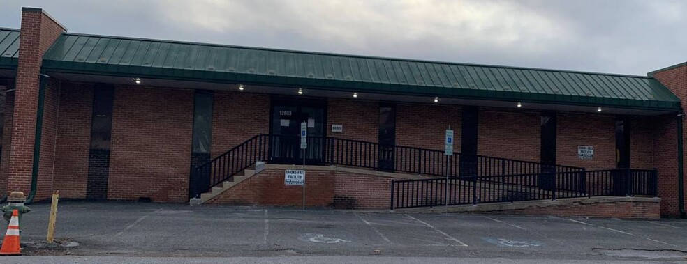 12803 Oak Hill Ave, Hagerstown, MD for lease - Primary Photo - Image 1 of 7