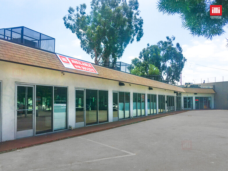 6020-6030 Laurel Canyon Blvd, North Hollywood, CA for lease - Building Photo - Image 2 of 11