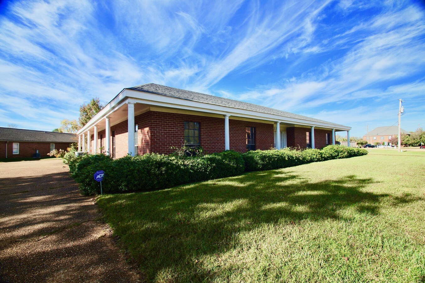 207 Katherine Dr, Flowood, MS 39232