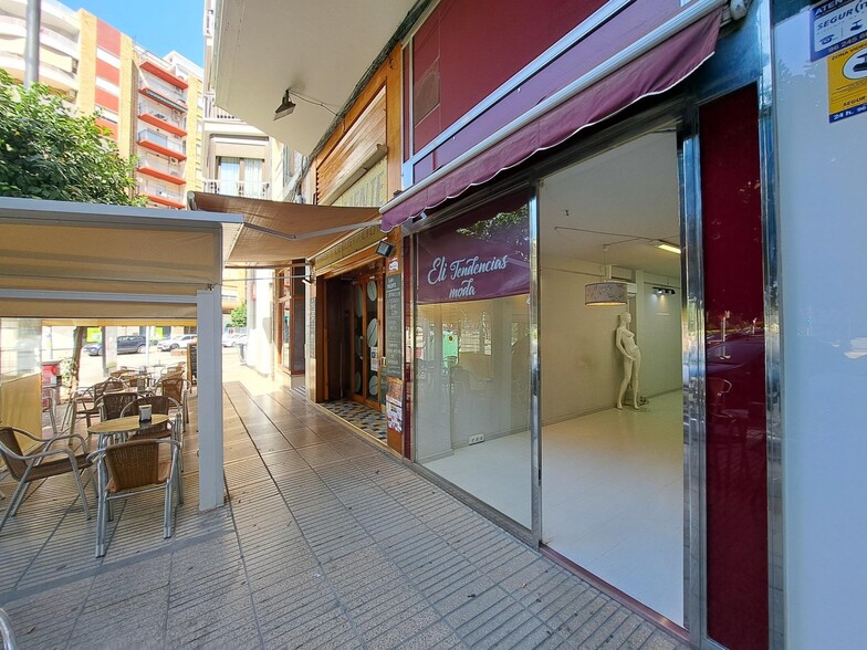 Retail in Alzira for sale - Building Photo - Image 3 of 12