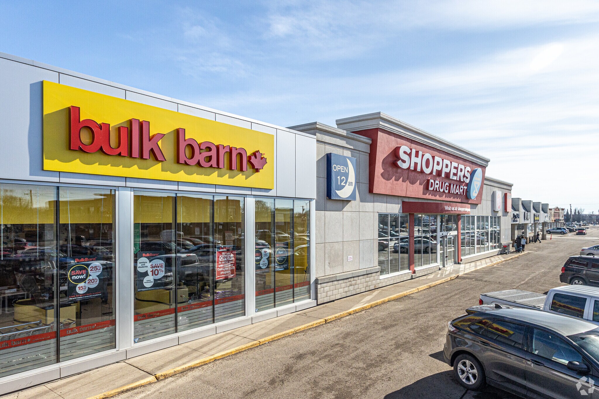 8069 104 St Nw, Edmonton, AB for sale Primary Photo- Image 1 of 1