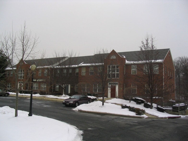 12801-12817 Old Fort Rd, Fort Washington, MD for lease - Building Photo - Image 2 of 52