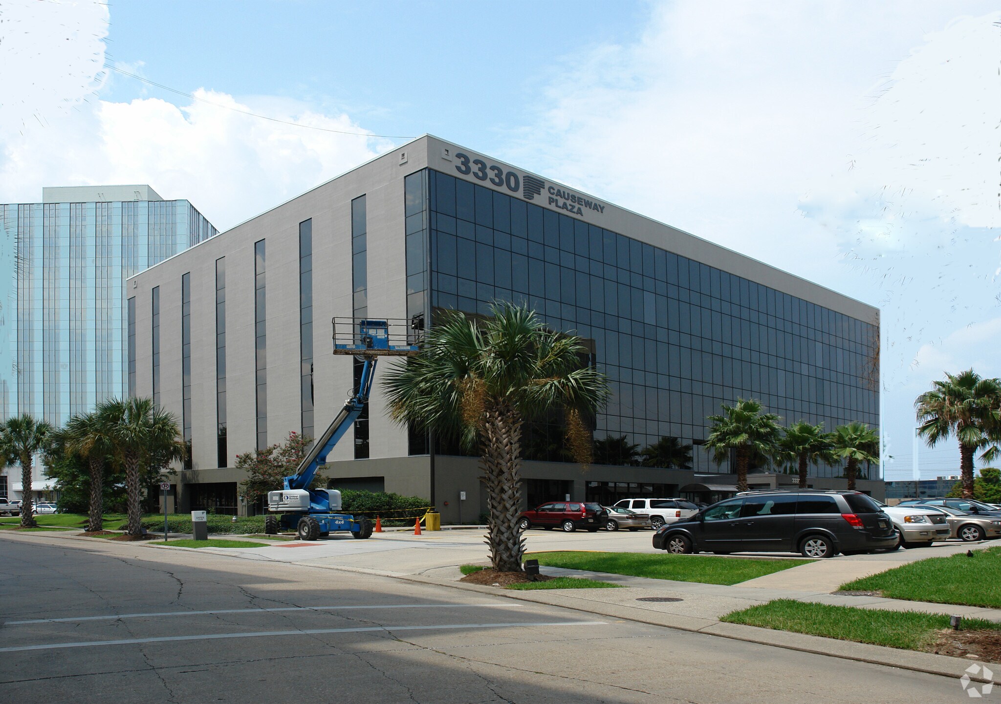 3330 W Esplanade Ave, Metairie, LA 70002 Causeway Plaza III