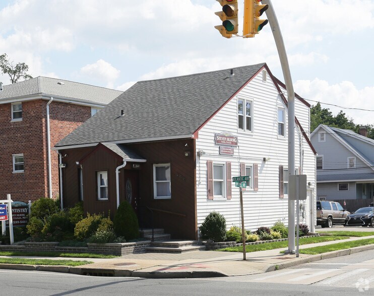 460 Atlantic Ave, East Rockaway, NY 11518