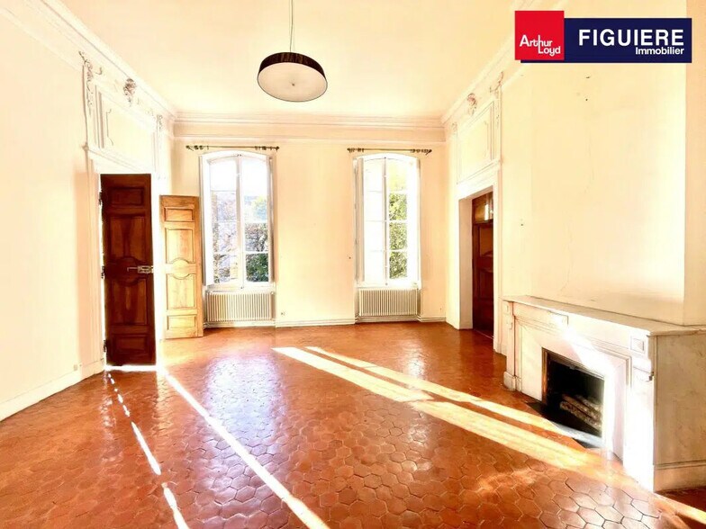 Office in Aix-en-Provence for lease - Interior Photo - Image 3 of 10