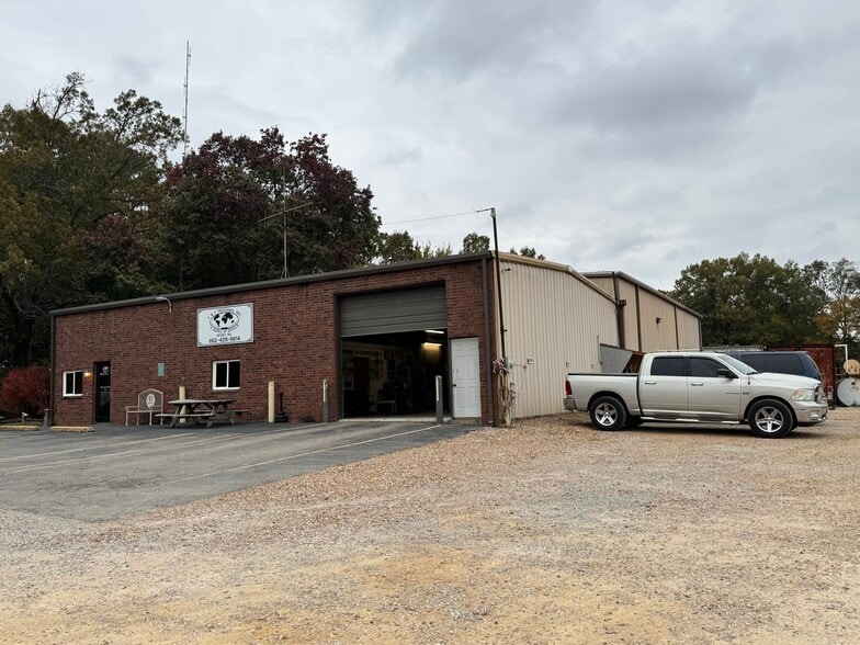 434 Nesbit Rd, Nesbit, MS for sale - Building Photo - Image 3 of 13