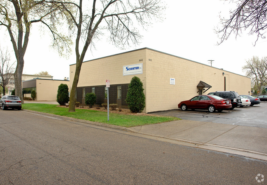 1642 Carroll Ave, Saint Paul, MN for lease - Primary Photo - Image 1 of 6