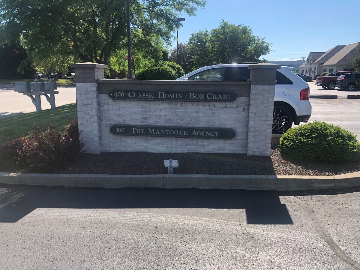 7378 Business Center Dr, Avon, IN 46123