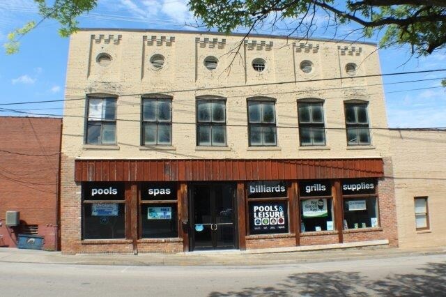111 E Washington St Glasgow Ky 42141 Property For On Office Property For