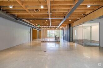 3760 Motor Ave, Los Angeles, CA for lease Interior Photo- Image 2 of 11