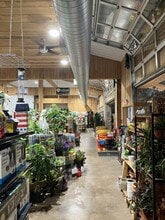 509 Rochester Rd, Pittsburgh, PA for lease Interior Photo- Image 2 of 3