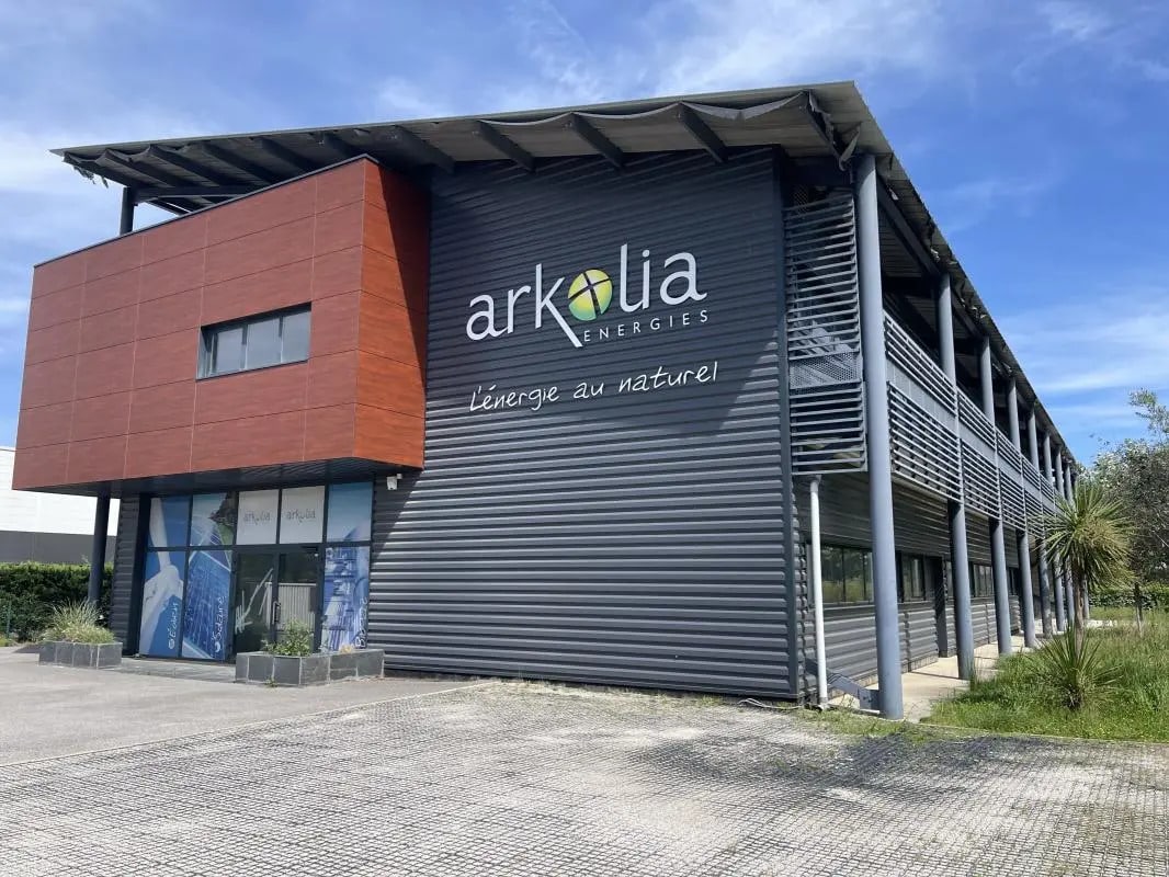 Office in Mauguio for sale Building Photo- Image 1 of 10