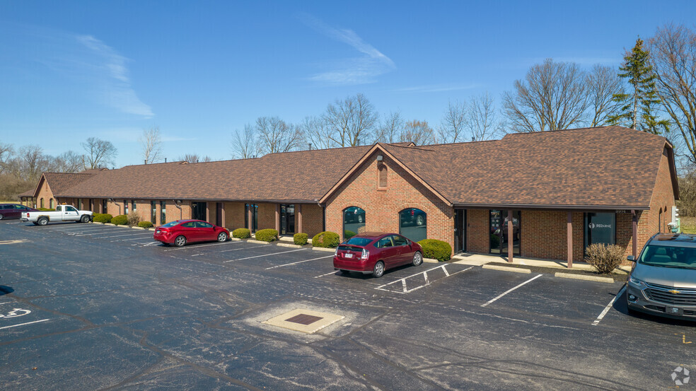 3974 Brown Park Dr, Hilliard, OH for lease - Primary Photo - Image 1 of 7