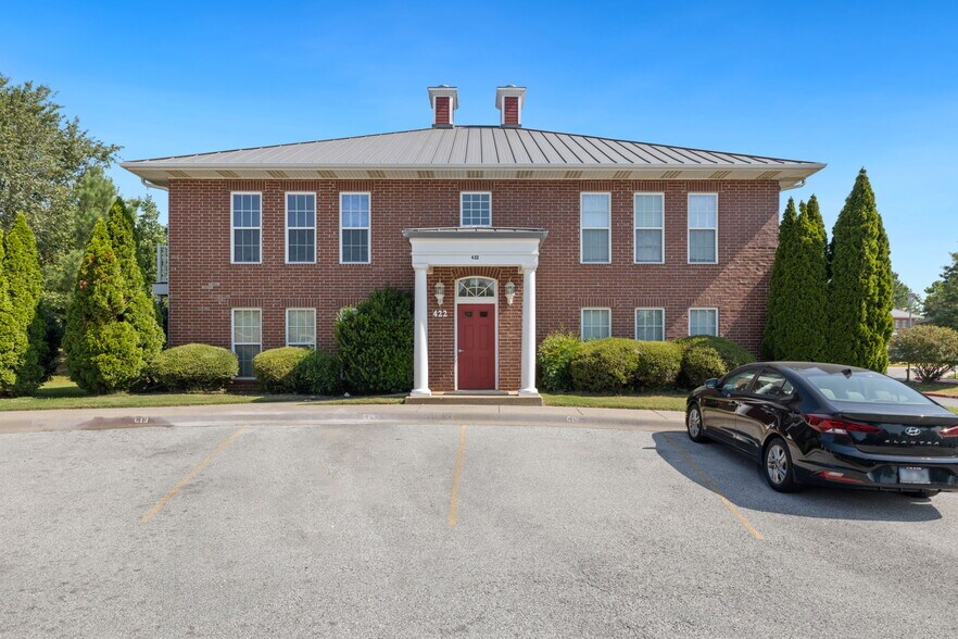 413 Columbia Pl, Lowell, AR 72745 Robinson Park Apartments