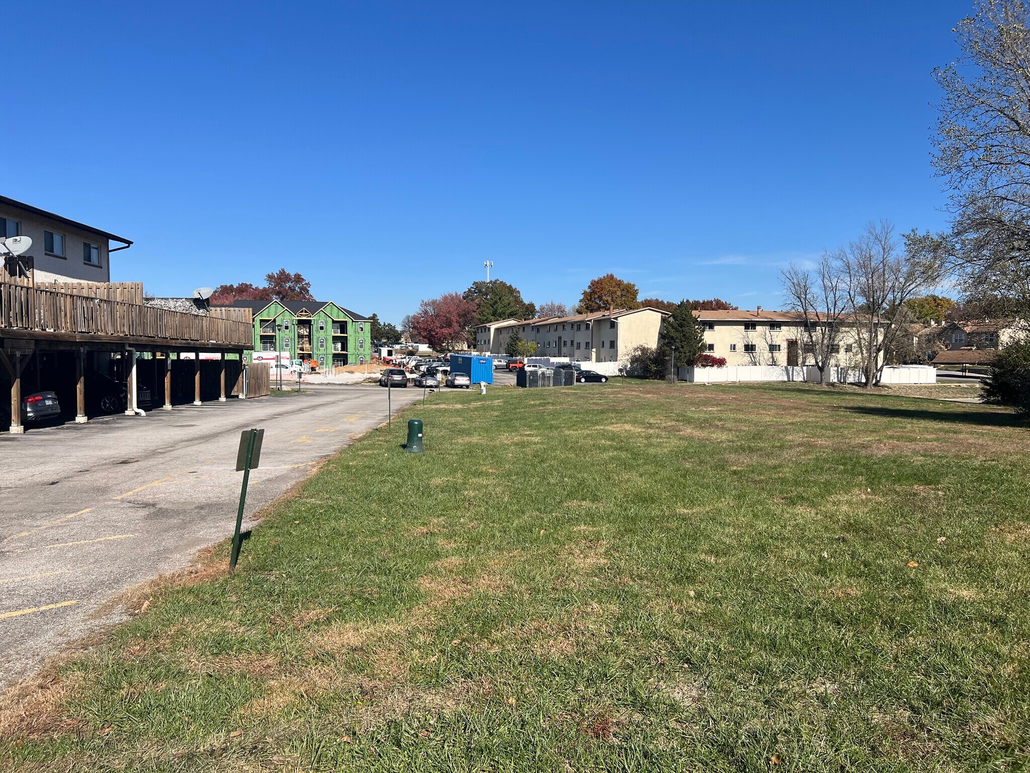 290 Carmel Woods Dr, Ellisville, MO for sale Building Photo- Image 1 of 3