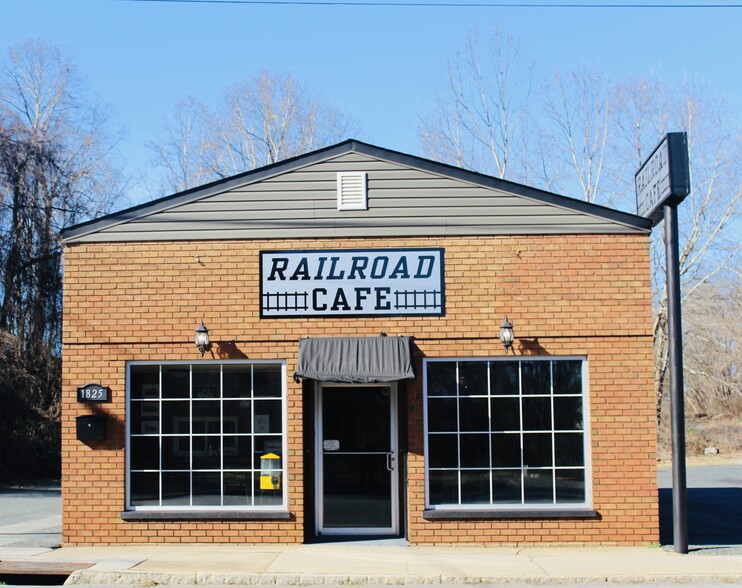 1825 12th St, Lynchburg, VA for sale - Building Photo - Image 1 of 25