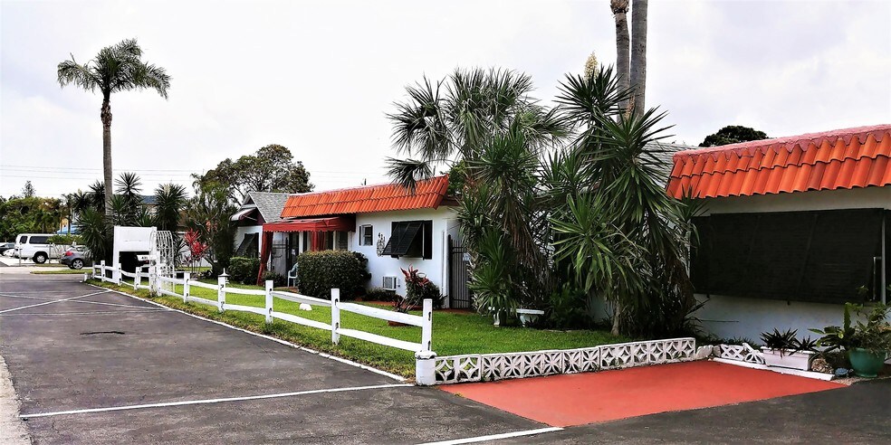 421-501 N 5th St, Lake Worth, FL for sale - Building Photo - Image 1 of 1