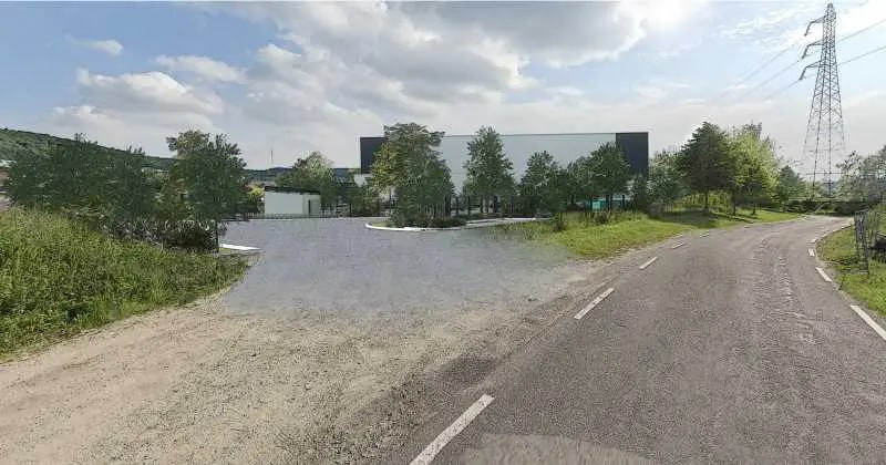 Industrial in Grand-Couronne for lease - Building Photo - Image 2 of 5