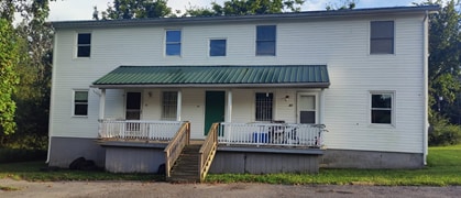 130-136 and 147-153 Brush Hill Ct portfolio of 2 properties for sale on LoopNet.com - Building Photo - Image 3 of 54