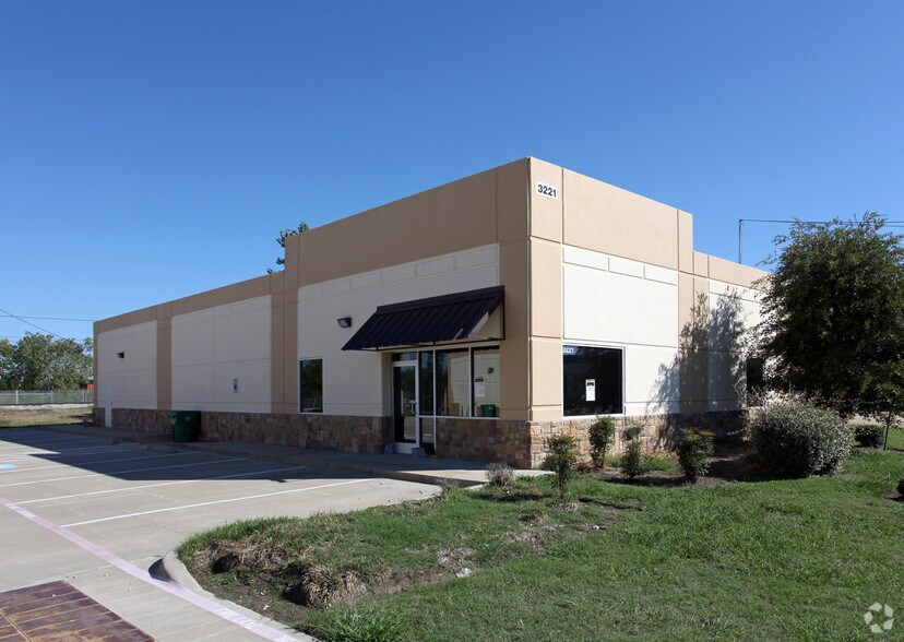 3221 Main St, Rowlett, TX for sale - Primary Photo - Image 1 of 1