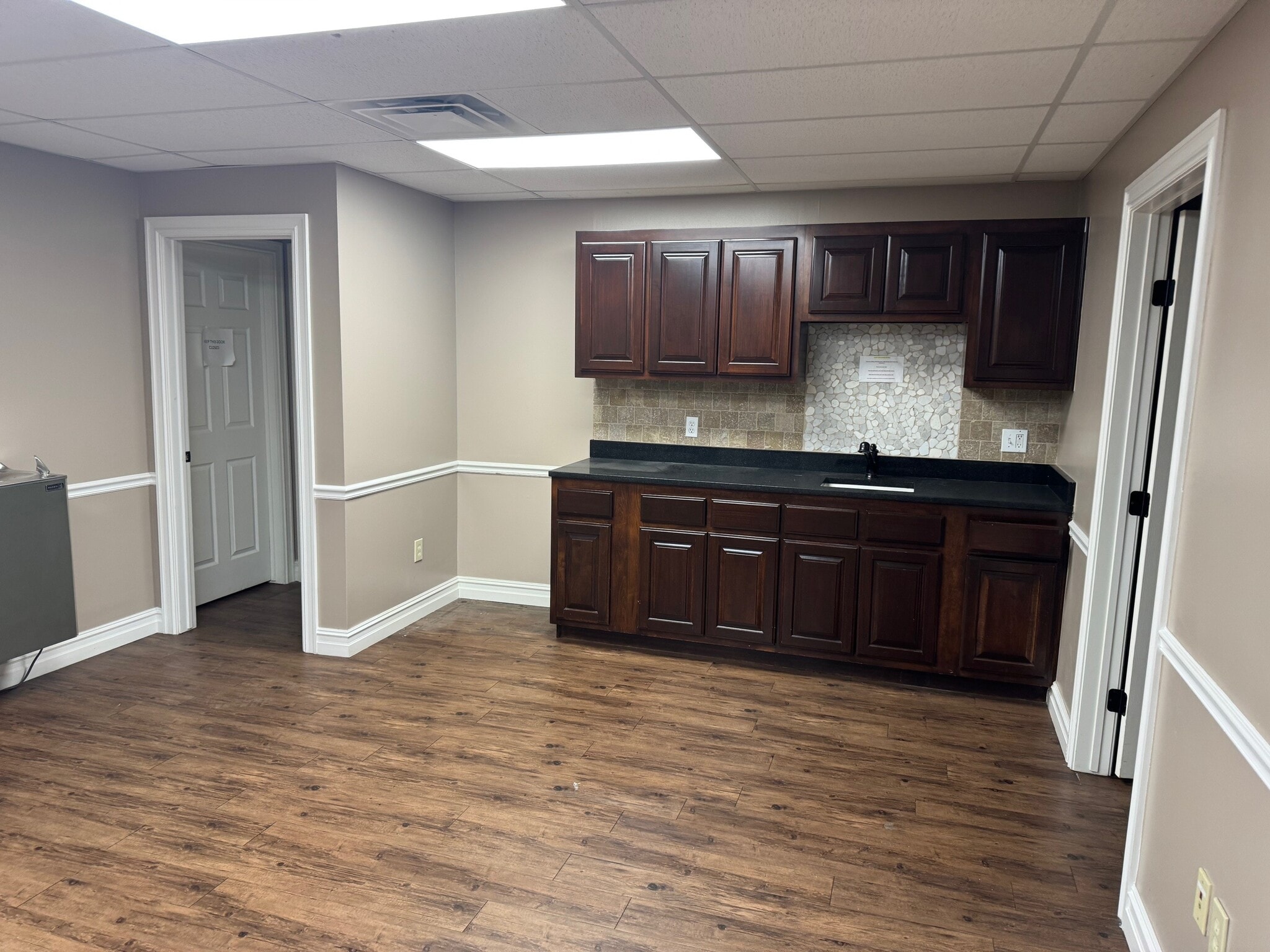 6935 E 12th St, Tulsa, OK for lease Building Photo- Image 1 of 10